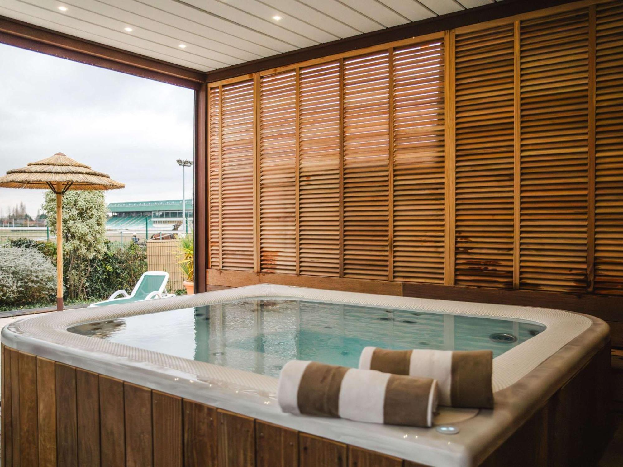 Mercure Cabourg Hotel & Spa Екстер'єр фото